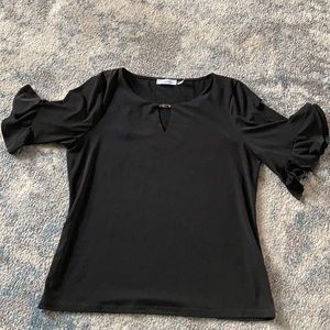 Ladies never worn ruffle sleeve blouse